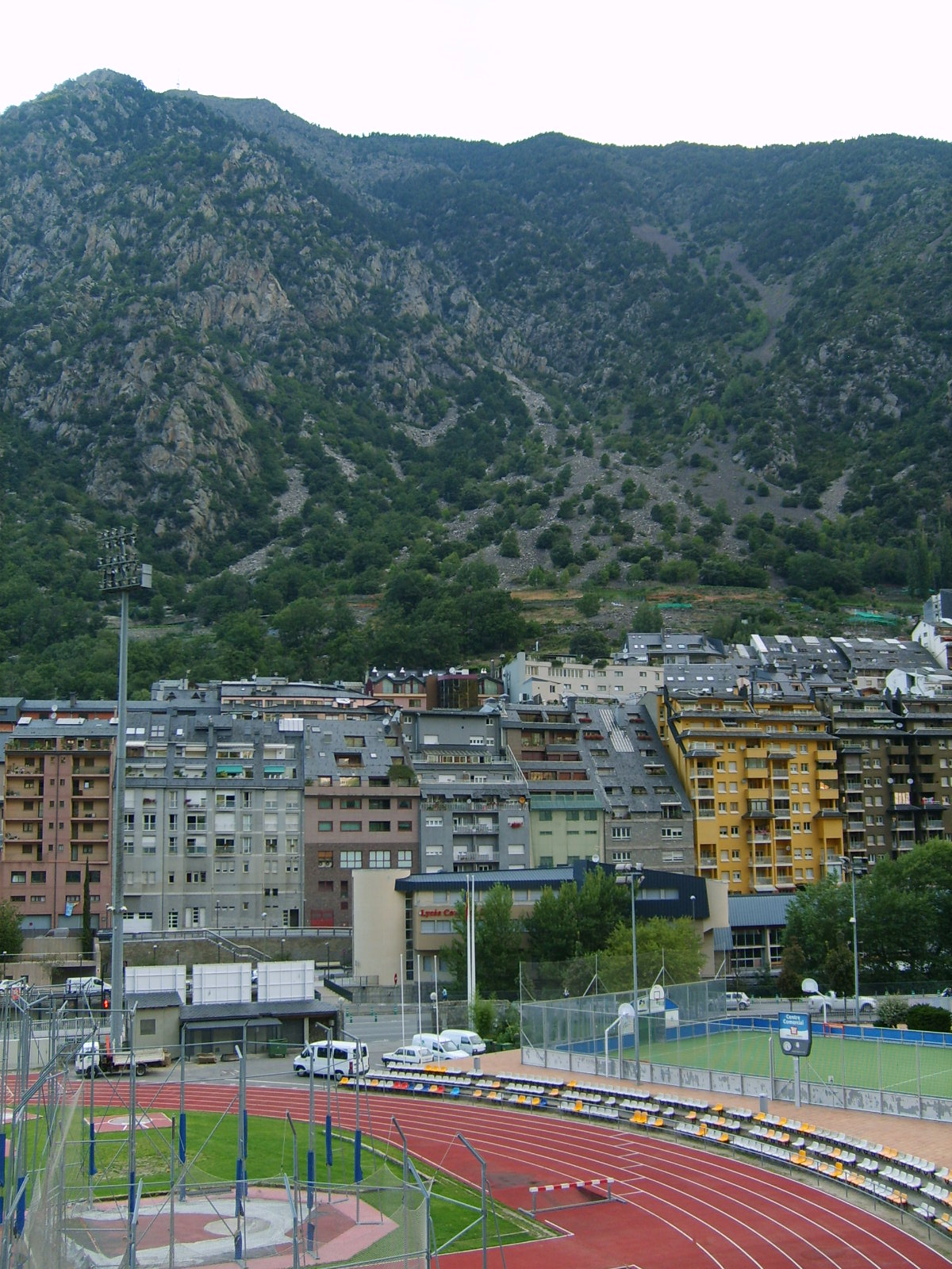 36 Andorra la Vella