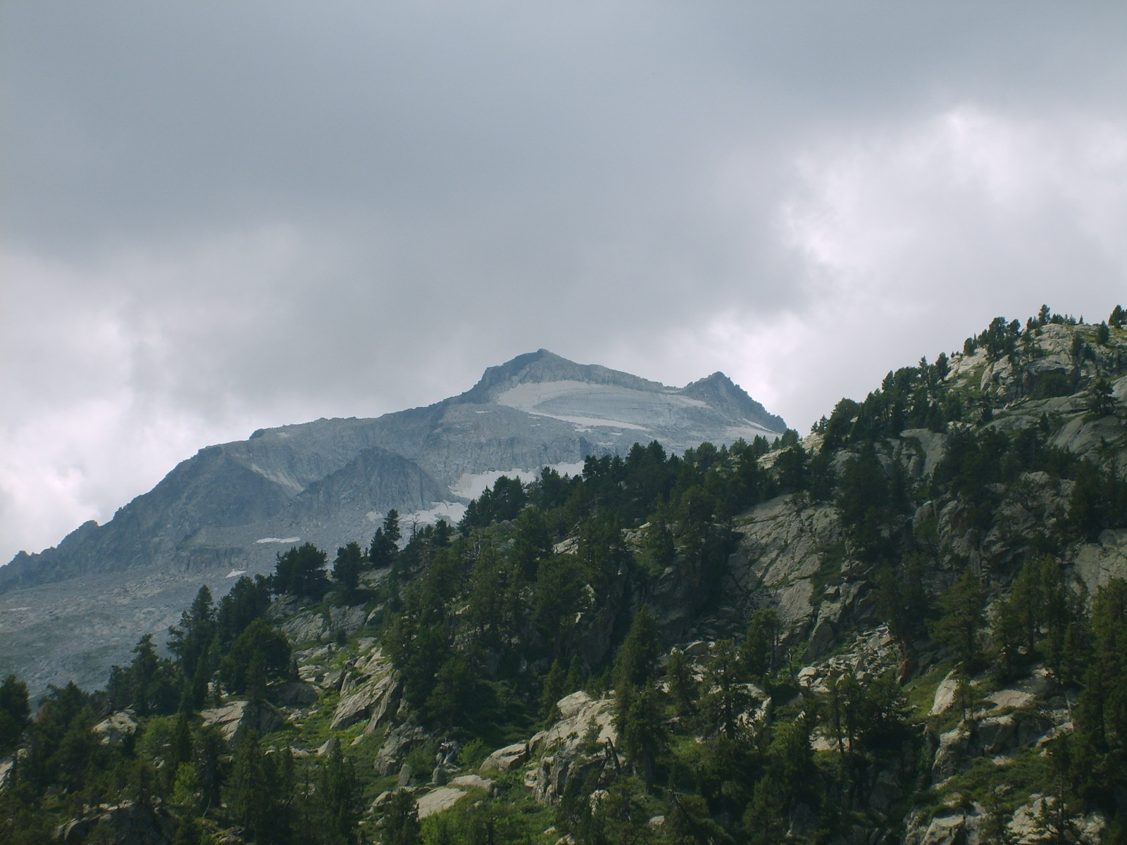 14 pohled na Pico de Aneto